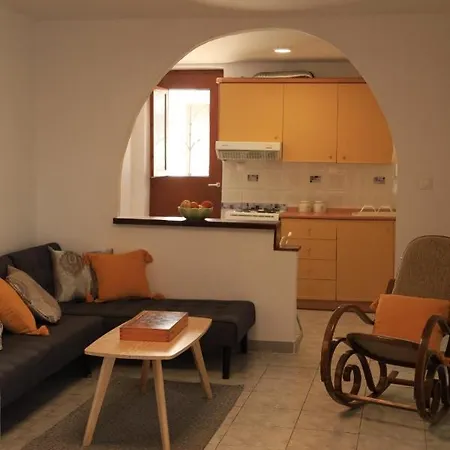 η ροδιά - Rodia 公寓 *